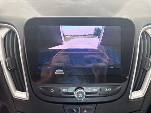 Used 2020 Chevrolet Malibu RS FWD image 16