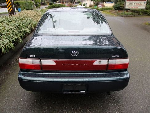 Used 1997 Toyota Corolla DX image 10