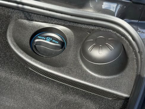 Certified 2024 Porsche 718 Boxster image 36