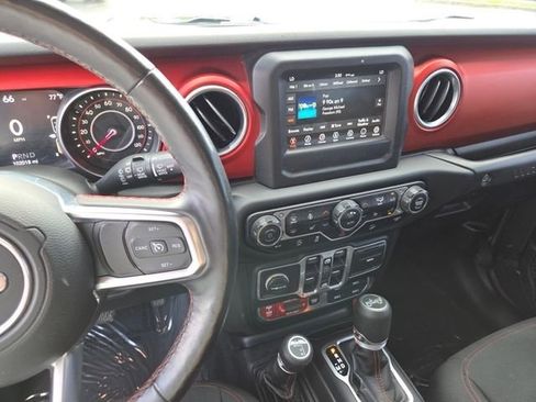 Used 2018 Jeep Wrangler Unlimited Rubicon w/ Steel Bumper Group AWD/4WD image 34
