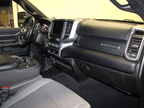 Used 2024 RAM 2500 Big Horn image 29