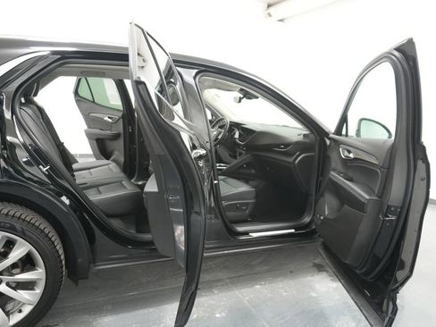 Used 2022 Buick Envision Avenir w/ Technology Package II FWD image 36