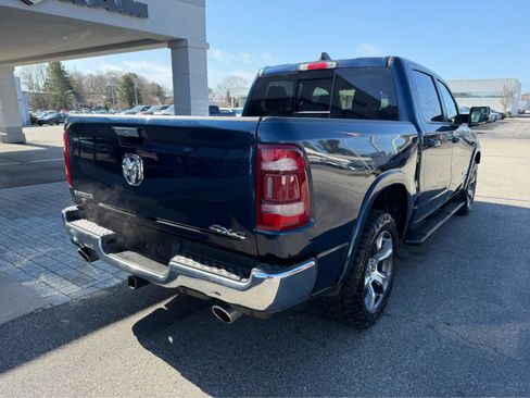 Used 2022 RAM 1500 Laramie AWD/4WD image 9
