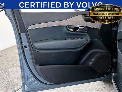 Used 2023 Volvo XC90 B6 Ultimate w/ Lounge Package AWD/4WD image 21