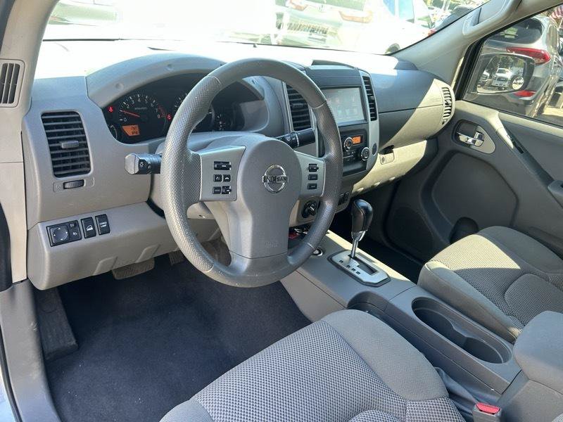 Used 2020 Nissan Frontier SV AWD/4WD image 8