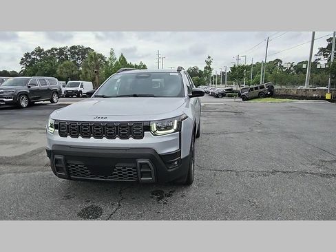 New 2026 Jeep Cherokee Laredo AWD/4WD image 40