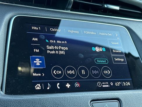 Used 2023 Cadillac XT4 Premium Luxury image 20