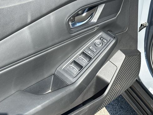 Certified 2025 Honda Accord SE image 10