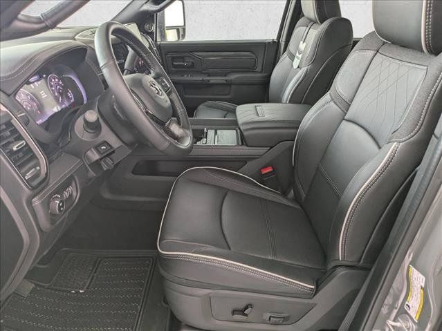 New 2026 RAM 3500 Limited AWD/4WD image 4