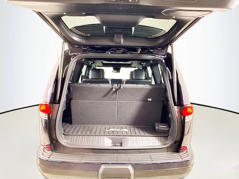 Used 2025 Lexus GX 550 w/ Accessory Package (2T) image 25