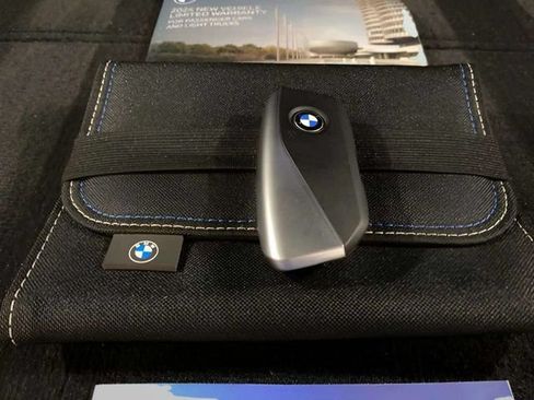 Used 2024 BMW iX xDrive50 w/ Convenience Package AWD/4WD image 86