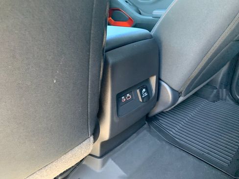 Used 2023 Nissan Frontier PRO-4X w/ Pro Convenience Package AWD/4WD image 15