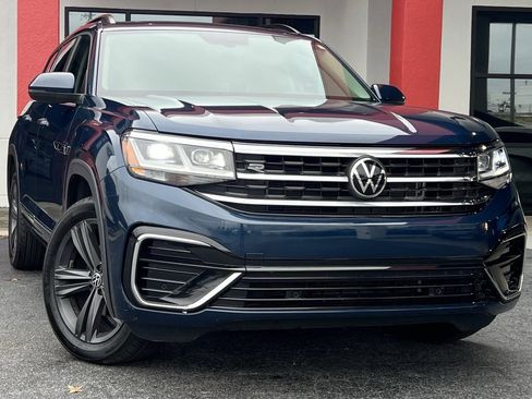 Used 2021 Volkswagen Atlas SE w/ Panoramic Sunroof Package image 10