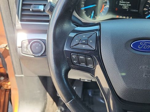 Used 2017 Ford Explorer XLT AWD/4WD image 15