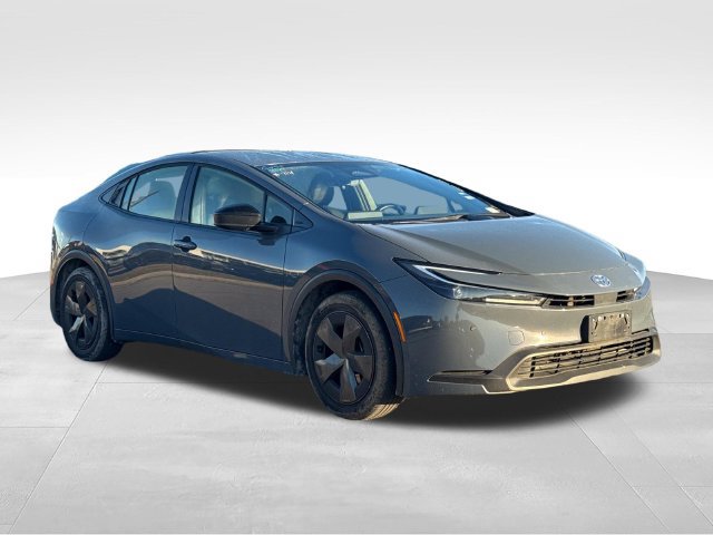 Used 2024 Toyota Prius LE FWD image 10