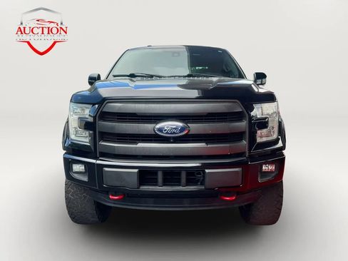 Used 2016 Ford F150 Lariat w/ Equipment Group 502A Luxury AWD/4WD image 2
