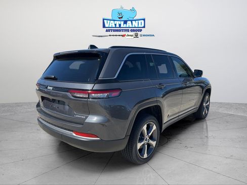 New 2026 Jeep Grand Cherokee Limited RWD image 5