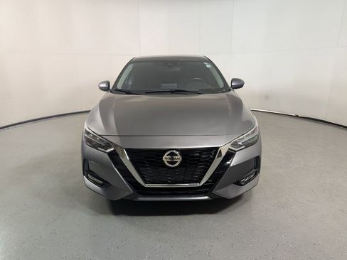 Used 2021 Nissan Sentra SR FWD image 2