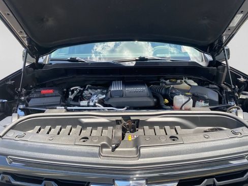 Used 2023 Chevrolet Silverado 1500 RST RWD image 13