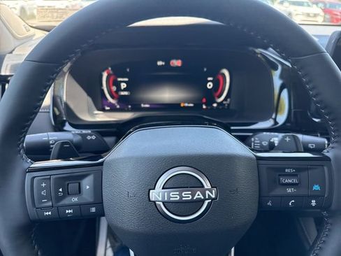 New 2026 Nissan Pathfinder SL w/ SL Premium Package AWD/4WD image 19