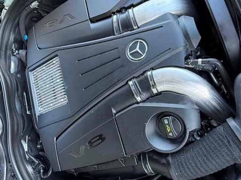 Used 2014 Mercedes-Benz E 550 4MATIC Sedan image 33