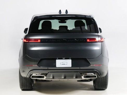New 2026 Land Rover Range Rover Sport Dynamic SE image 7