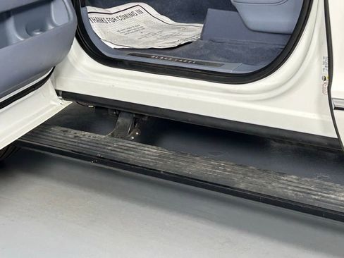 Used 2022 Lincoln Navigator L Black Label AWD/4WD image 41