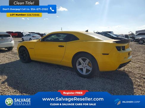 Used 2011 Chevrolet Camaro LT RWD image 3