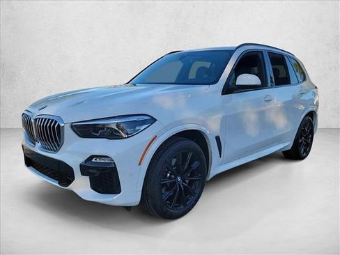 Used 2021 BMW X5 sDrive40i w/ M Sport Package image 1