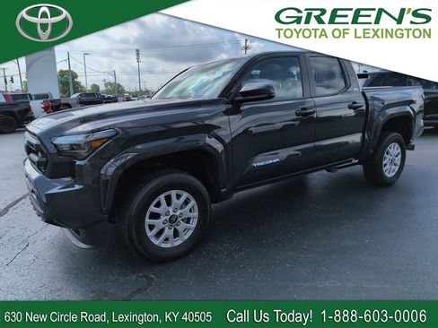 Used 2025 Toyota Tacoma SR5 AWD/4WD image 1