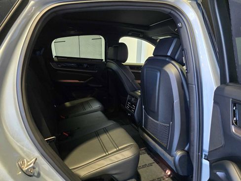 New 2026 Porsche Cayenne Coupe image 17