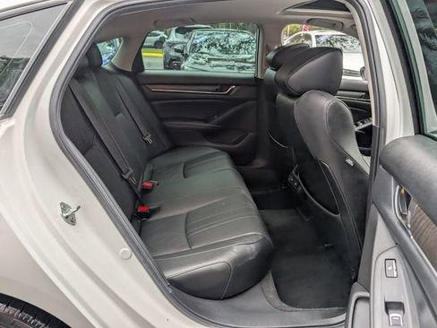 Used 2022 Honda Accord Touring image 21