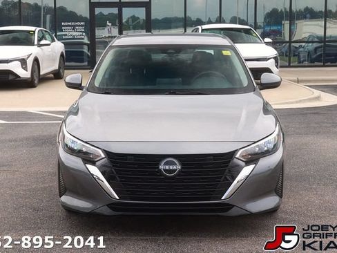 Used 2024 Nissan Sentra SV w/ All-Weather Package FWD image 2