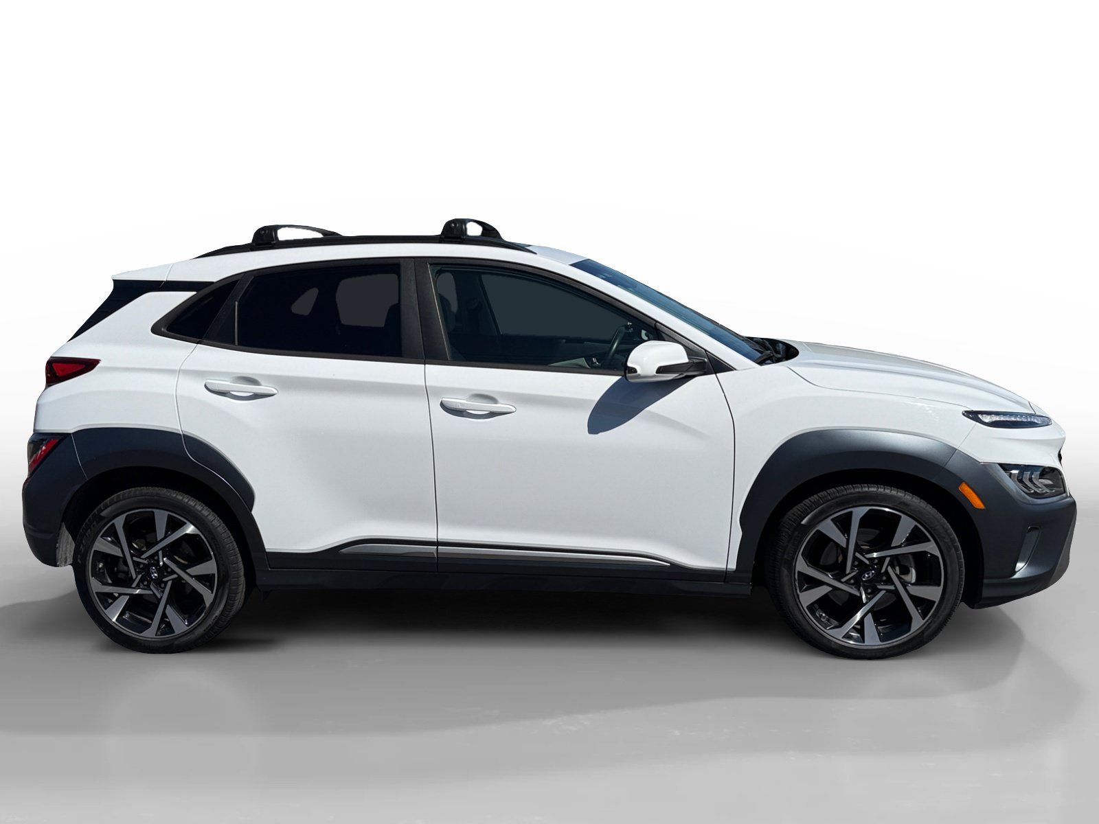 Used 2023 Hyundai Kona Limited AWD/4WD image 6