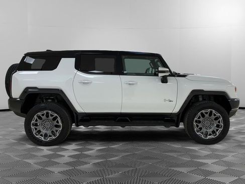 Certified 2024 GMC Hummer EV 3X AWD/4WD image 6