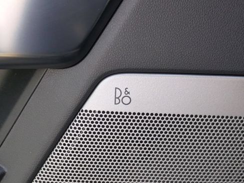 Used 2025 Ford F150 Platinum AWD/4WD image 14