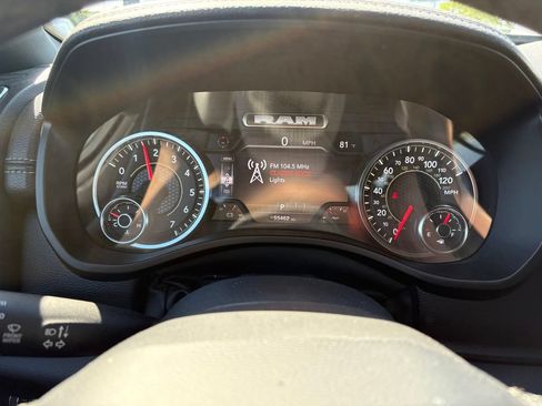 Used 2025 RAM 1500 Laramie AWD/4WD image 19
