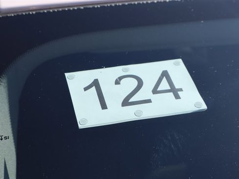 Used 2016 BMW X3 xDrive28d image 11