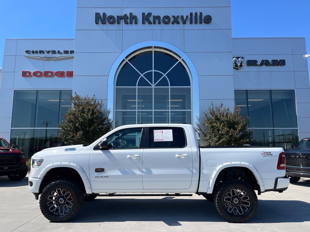 Used 2024 RAM 1500 Big Horn AWD/4WD image 2