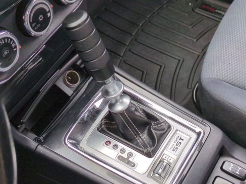 Used 2013 Mitsubishi Lancer Ralliart image 31