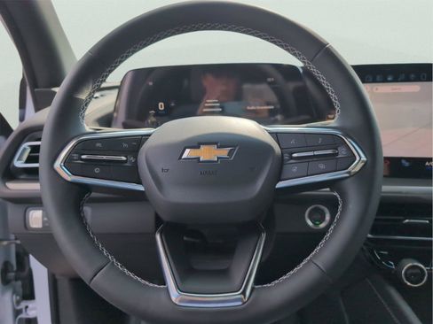 New 2026 Chevrolet Traverse LT w/ Driver Confidence Package image 23