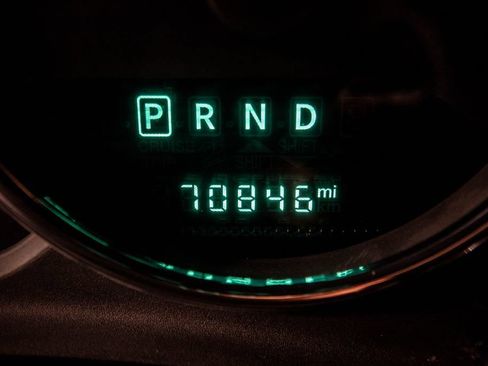 Used 2015 Jeep Wrangler Unlimited Rubicon AWD/4WD image 20
