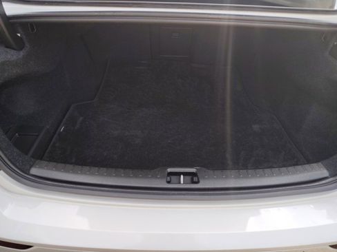 Used 2024 Volvo S60 B5 Plus image 19