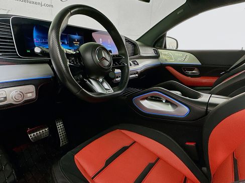 Used 2024 Mercedes-Benz GLE 53 AMG 4MATIC Coupe image 7