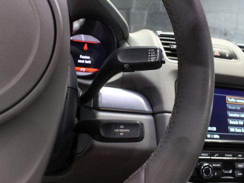 Used 2015 Porsche Cayman RWD image 53