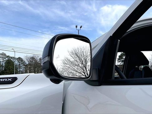 Used 2025 Toyota 4Runner TRD Off-Road Premium image 28