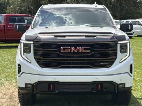 Used 2023 GMC Sierra 1500 AT4X AWD/4WD image 3