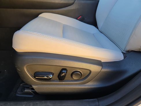 Used 2021 Lexus UX 250h w/ Accessory Package (Z2) image 17