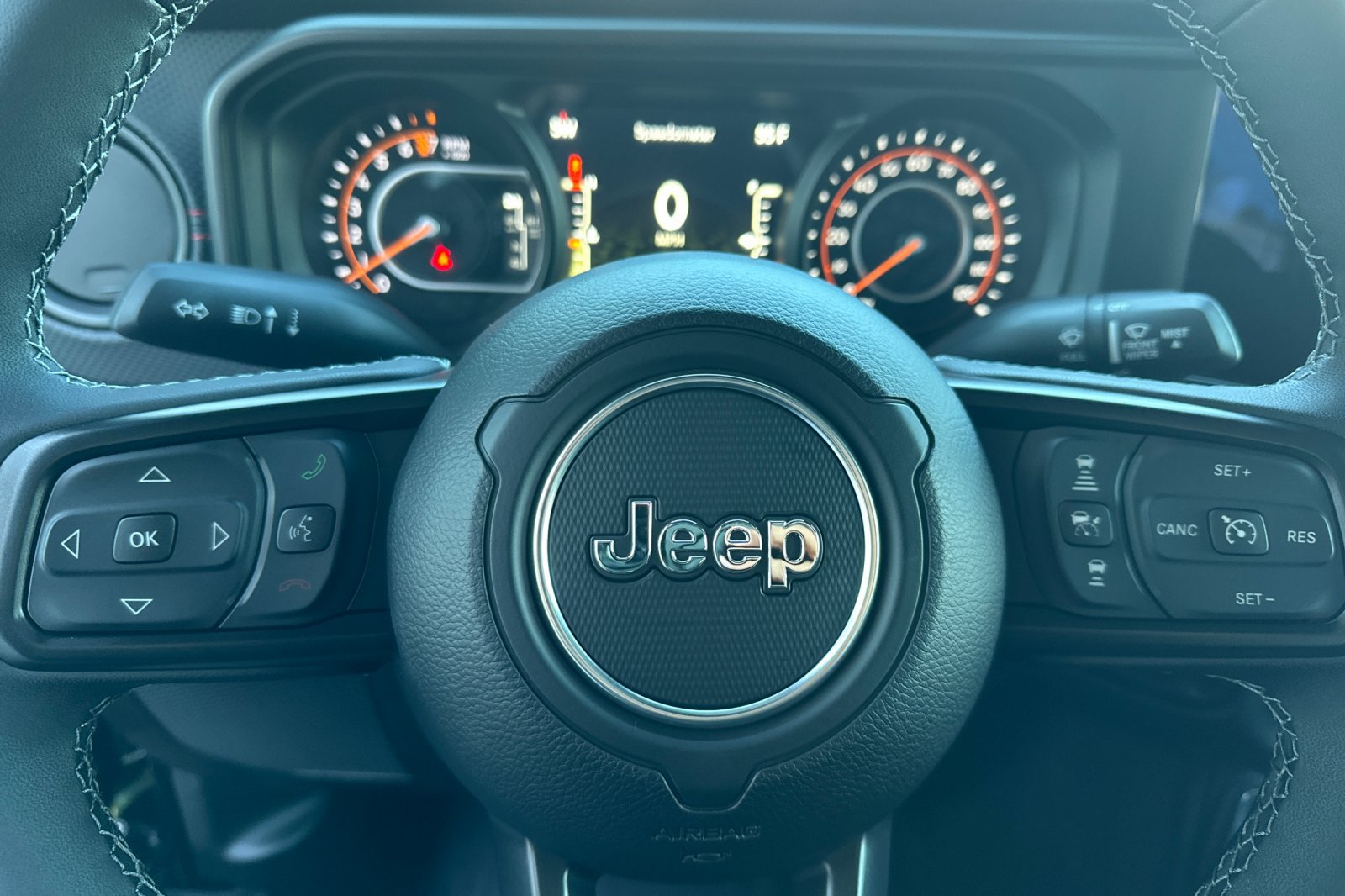 New 2027 Jeep Gladiator Rubicon AWD/4WD image 24