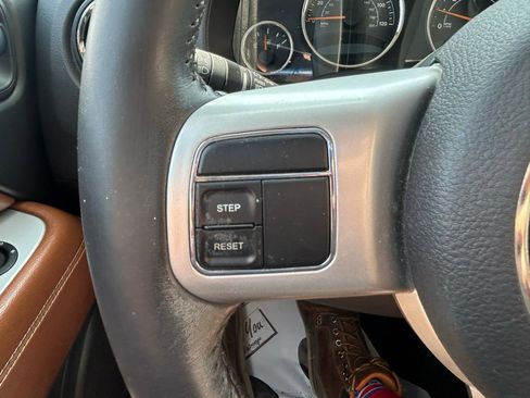 Used 2016 Jeep Compass High Altitude AWD/4WD image 19